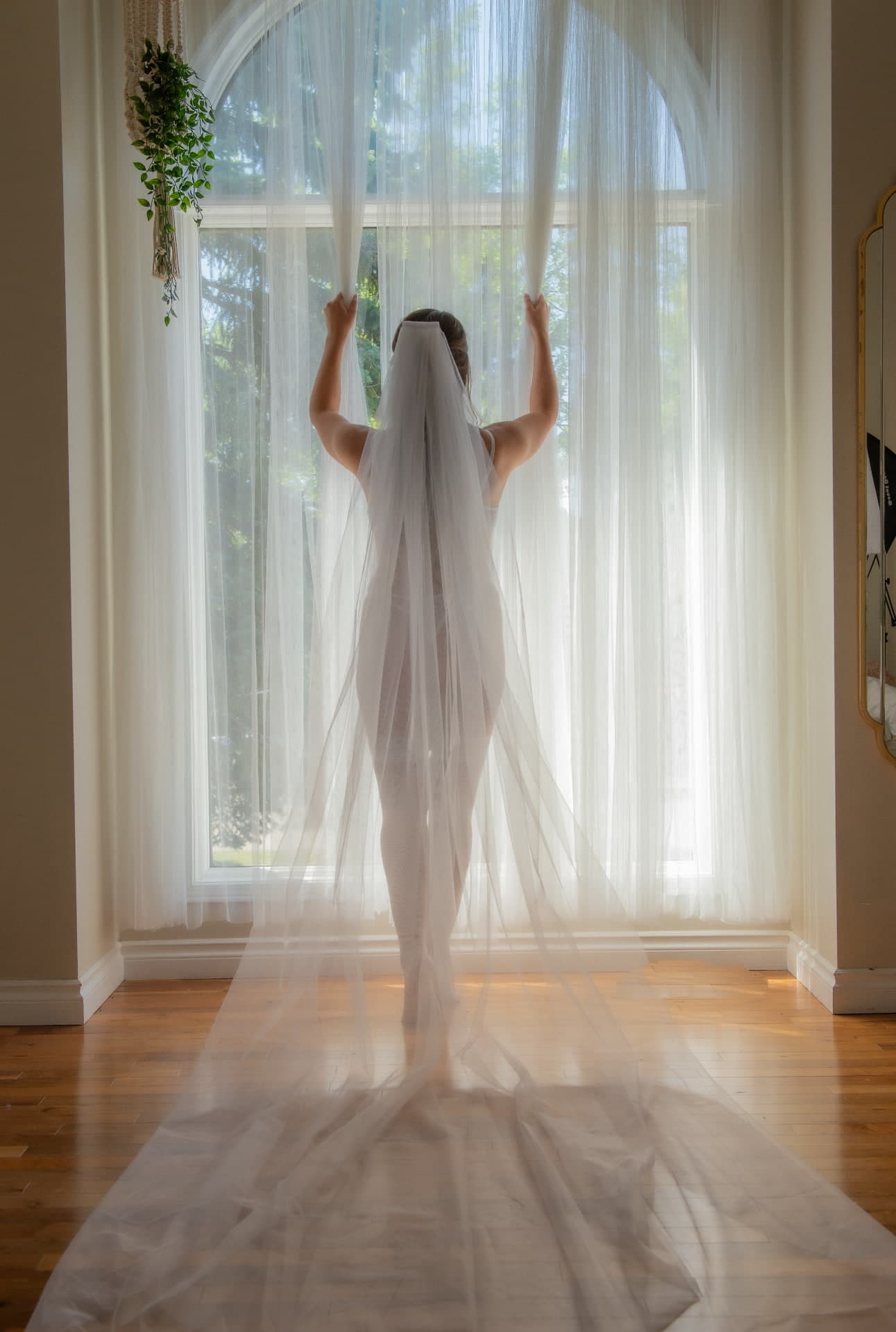 Bridal experience, elegant wedding gift boudoir Edmonton